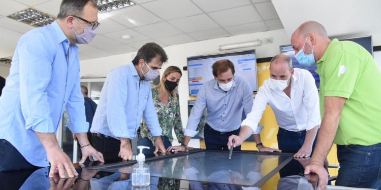 Garro y Ritondo recorrieron juntos el Comité Operativo de Emergencia