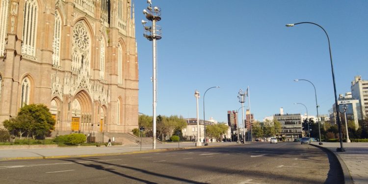 Nuevas medidas: conocé qué se puede hacer y qué no en La Plata