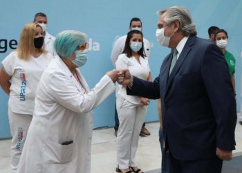 El Gobierno Nacional oficializó el pago de la “asignación estímulo” para el personal de salud