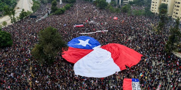 Chile: rechazo a la derecha en las elecciones de constituyentes