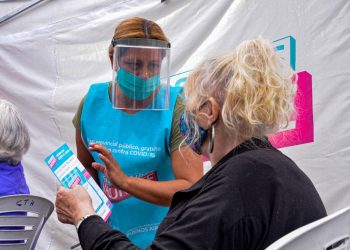 Anunciaron 156 mil nuevos turnos para vacunarse en la provincia