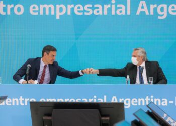 Alberto Fernández mantuvo una reunión con su par de España