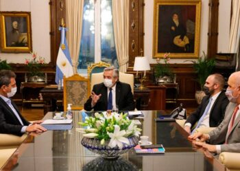 Monotributo: no se cobrará el retroactivo y el Gobierno analiza más medidas de alivio fiscal