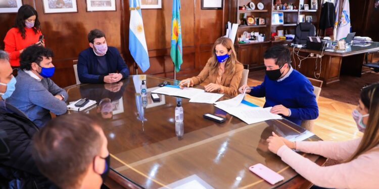 Buscan mejorar la calidad de vida de mil seiscientos niños con baja talla