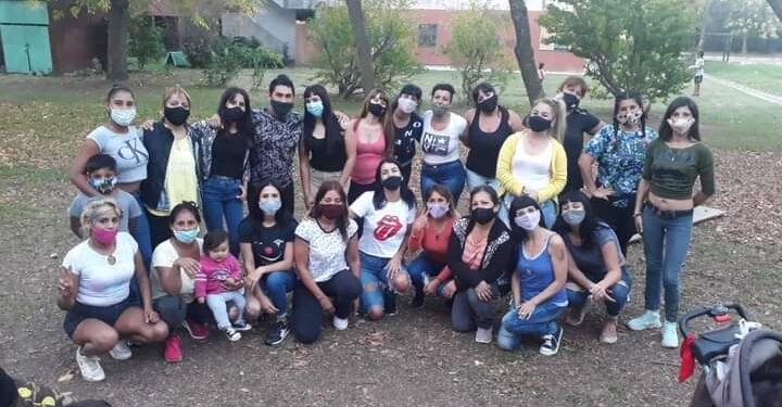 Mujeres formaron una cooperativa con fines solidarios