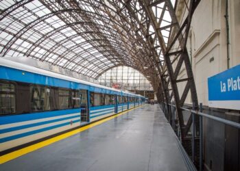 Comenzaron la obra de recuperación de los techos de la estación de trenes