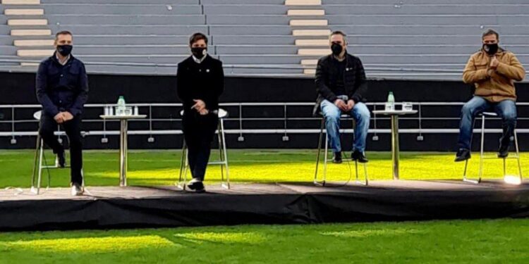 Kicillof anunció una inversión que ayudará a promover la práctica deportiva en la Provincia