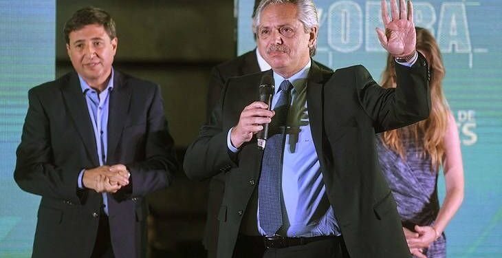El Presidente confirmó que los funcionarios que se postulen como precandidatos “deben dejar sus puestos”