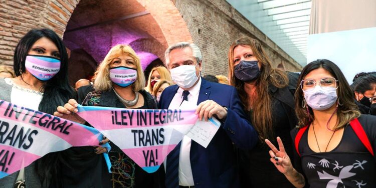 Promulgaron la ley Diana Sacayán – Lohana Berkins