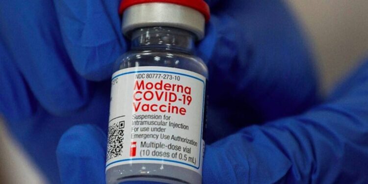 Infectólogas pediátricas apoyaron la decisión de vacunar a adolescentes con comorbilidades