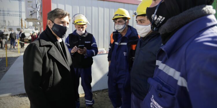 El gobernador recorrió la Central Térmica Ensenada Barragán