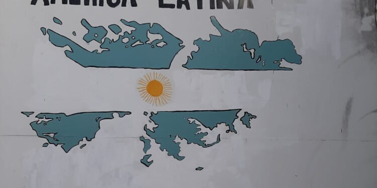 El CECIM La Plata descubrirá un mural sobre Malvinas