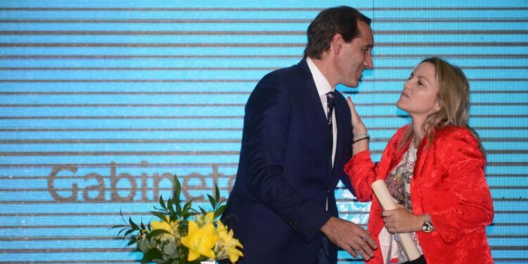 Julio Garro aún no designó el reemplazo de Carolina Píparo