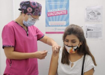 La provincia superó los 2 millones y medio de vacunados con la segunda dosis