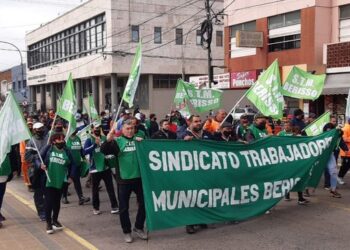 Los municipales de Berisso están de paro y culpan de “irresponsable” a Cagliardi