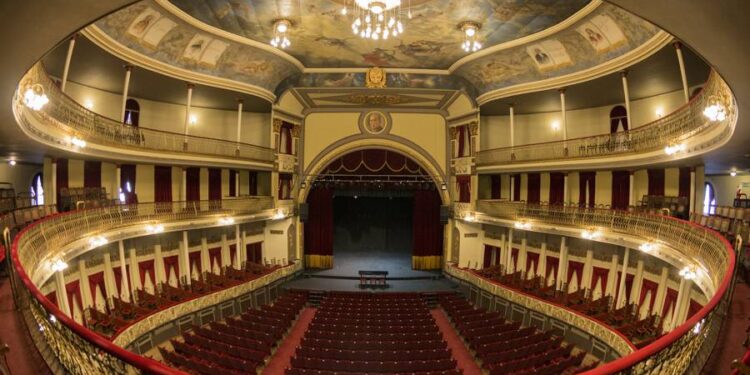 Este fin de semana volverá el teatro al Coliseo Podestá