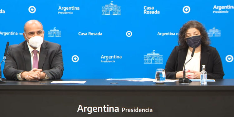 Ya no será obligatorio el uso de barbijo al aire libre y se palpita el súper clásico con público en las canchas