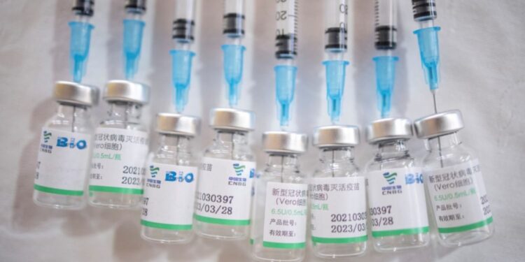 200 mil vacunas monodosis CanSino arribaron al país el domingo