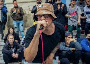 Volvió la Liga de Freestyle SUCRE, los domingos en las escalinatas del Pasaje Dardo Rocha