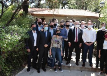 Kicillof y Alberto se reunieron con intendentes peronistas del conurbano para fijar el control de precios