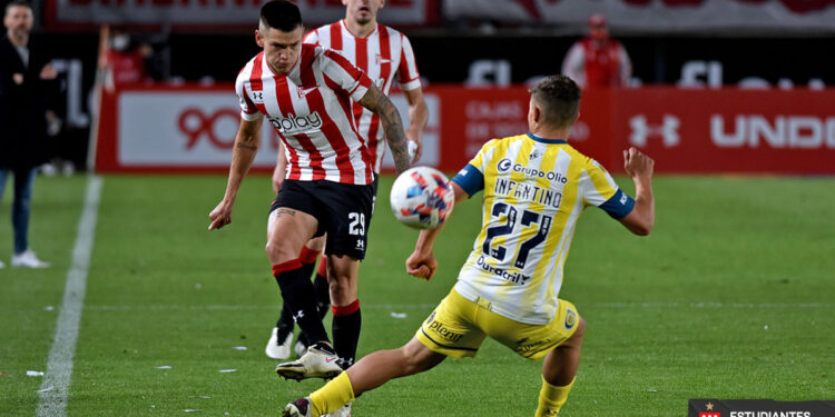 Estudiante logró empatar a último minuto con Rosario Central