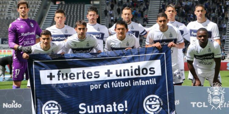 Gimnasia enfrentará a Independiente desde las 19h