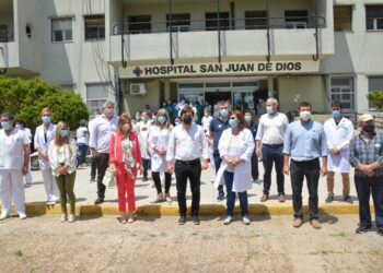“La vacuna no es individual, cuida al colectivo”: El Hospital San Juan de Dios analizó el control de la pandemia en Argentina