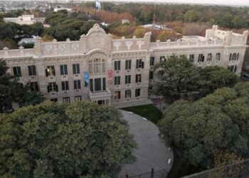 La UNLP sorteará las vacantes para el ingreso a sus colegios