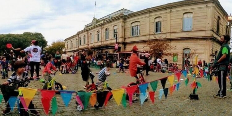 La UNLP firmó un acuerdo de cooperación con la estación provincial de Meridiano V