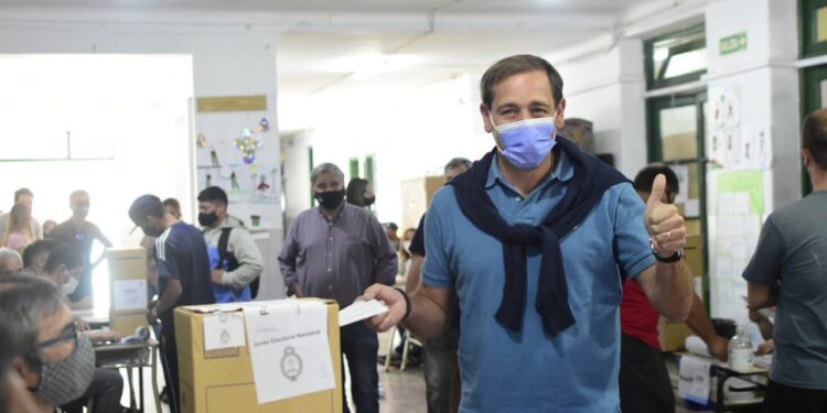 Votó el intendente platense