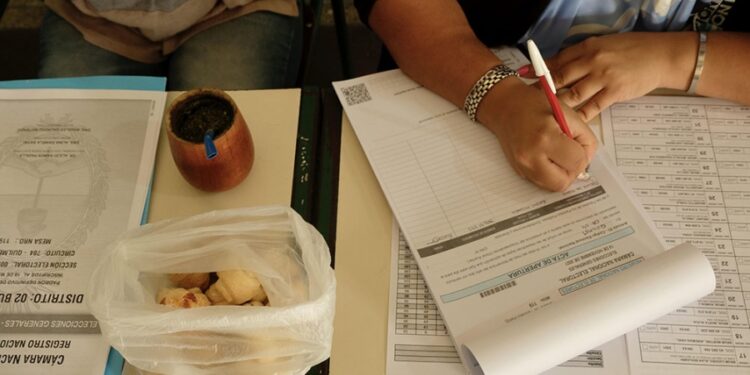 Ya votó el 30,5% del padrón, un 4% más de la ciudadanía que en las PASO
