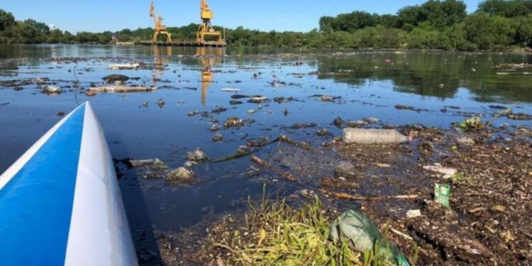 La Justicia dictó blindar el Arroyo El Gato para frenar la contaminación