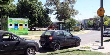 Comenzó a regir el estacionamiento medido en City Bell
