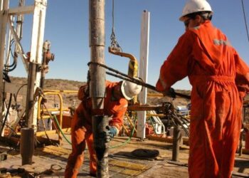 Petroleros recibirán un aumento del 15% en el mes de Diciembre