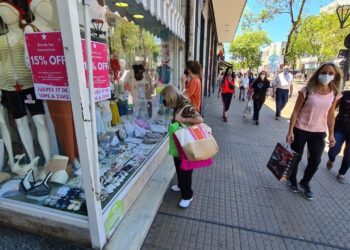 Se realizará la “Noche de los Regalos” en La Plata