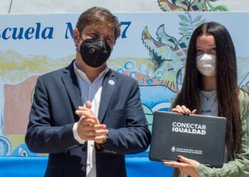 Compraron netbooks por 42 millones  de dólares en la Provincia