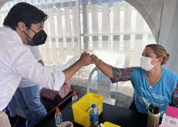 Kreplak aseguró que gracias a la vacuna la “letalidad” por coronavirus es “90 veces menor”