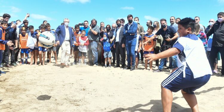 Alberto Fernández: “Si defendemos el turismo argentino, defendemos el país”