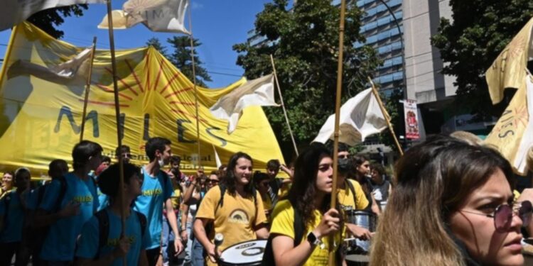 La FULP movilizó para que vuelvan a estar vigentes los derechos estudiantiles