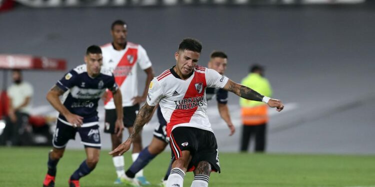 River goleó a un Gimnasia que no levanta cabeza