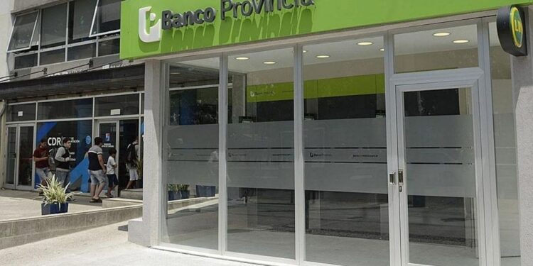 Banco Provincia lanzo una oferta laboral para graduados en Ciencias Económicas