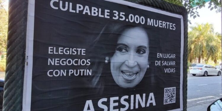 Alberto Fernández habló de los carteles contra Cristina: “Recurren a las mayores bajezas”