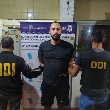 Detuvieron a un militante del MTR por el ataque al despacho de Cristina Kirchner