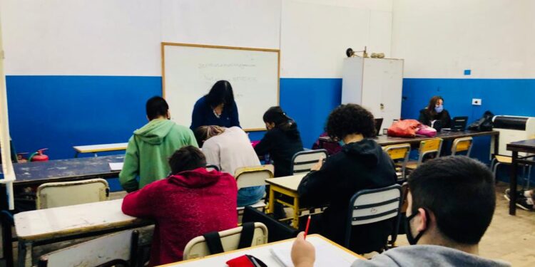 Docentes pidieron una reunión con el Gobierno provincial por la continuidad del programa ATR