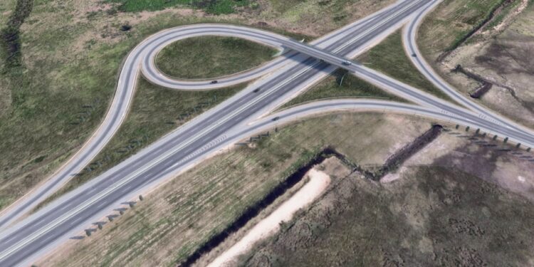 La Provincia prevé construir la bajada en City Bell de la Autopista Buenos Aires-La Plata