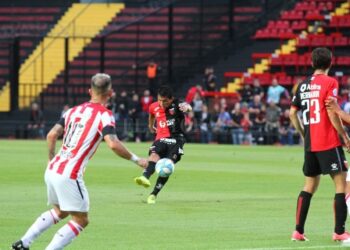 Estudiantes se enfrentará a Colón a las 20:30hs