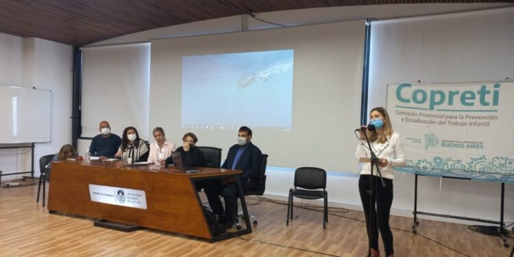 Se realizó una jornada de debate para la erradicación del trabajo infantil y adolescente