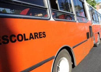 Marchan para reclamar la vuelta del transporte a la “Casita del Niño”