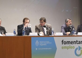 El programa Fomentar Empleo alcanzará a 350 mil desempleados en 2022