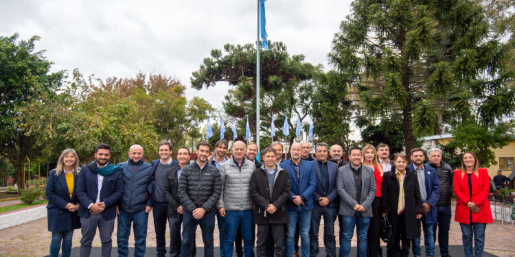 Kicillof volvió a insistir con una mayor coparticipación: “Los recursos no alcanzan”